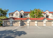 Thumbnail 11 of 19 - Asprey at Lake Brandon Apartments garages available