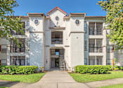 Thumbnail 12 of 19 - Asprey at Lake Brandon Apartments large screened patio/balconies