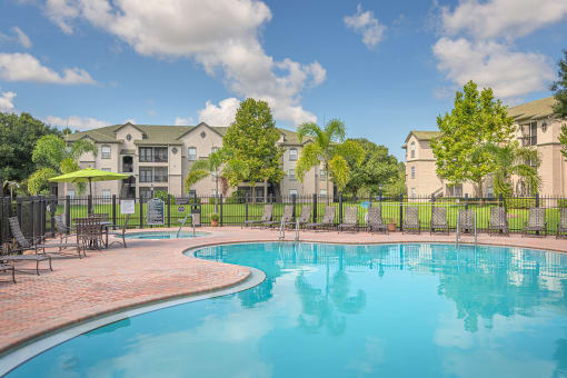 Versant Place Apartments resort-style pool