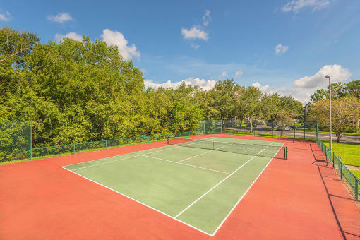 Versant Place Apartments outdoor tennis court