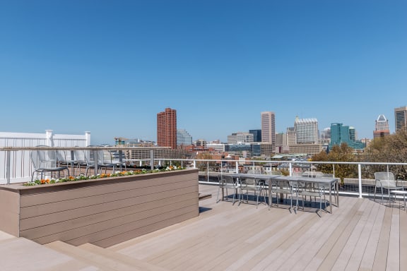 Harbor Hill Apartments rooftop lounge