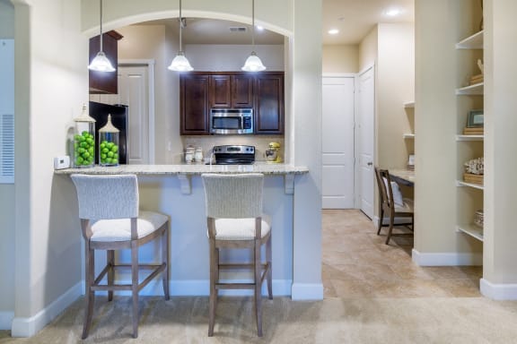 Monterra Las Colinas kitchen interior bookshelves