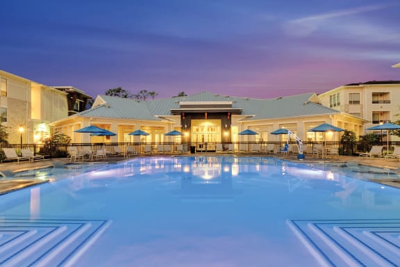 Everlee resort-style saltwater swimming pool