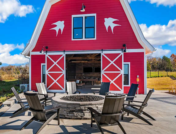 Corban Farms at Cane Ridge in Antioch, Tennessee Exterior and Fire Pit