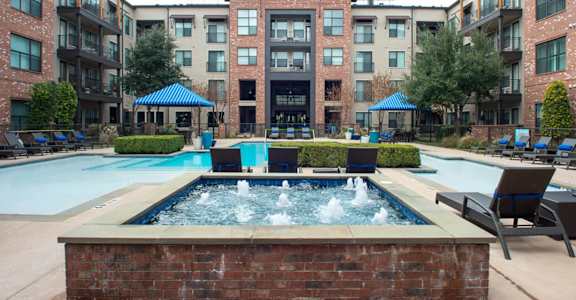 Swimming Pool at Gramercy on the Park in Dallas, Texas 75287