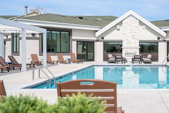 the swimming pool at the resort at governors crossing