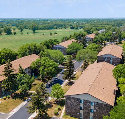 Aerial View of the Community at Emerald Pointe Apartments, Vernon Hills, 60061
