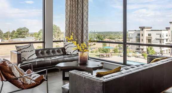 Gateway Arvada Ridge Apartment Expansive Windows Overlooking Property Amenities & Nearby Sights