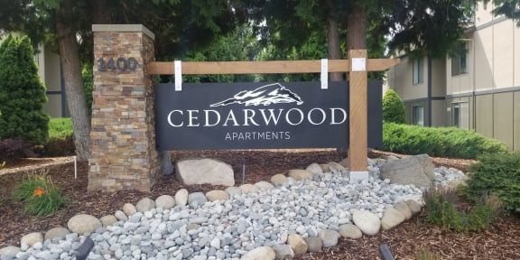 Cedarwood Apartments in Wenatchee WA Cedarwood Apartments in Wenatchee WA