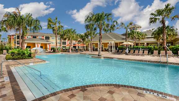 Swimming Pool at The Sedona Luxury Apartments in Westchase Tampa FL