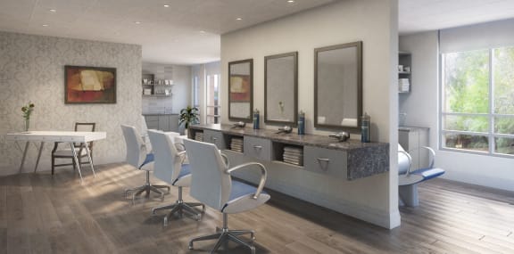 Hair salon with 3 seats and 3 mirrors