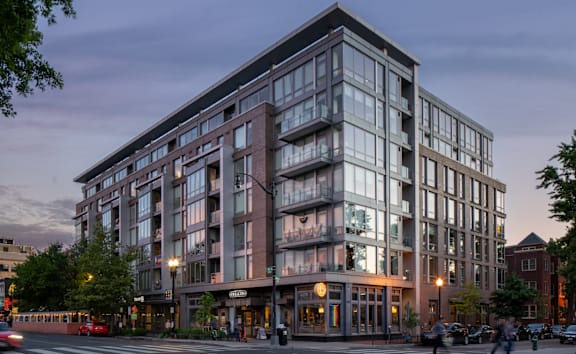 Alton District Luxury Apartments in Washington, DC Exterior