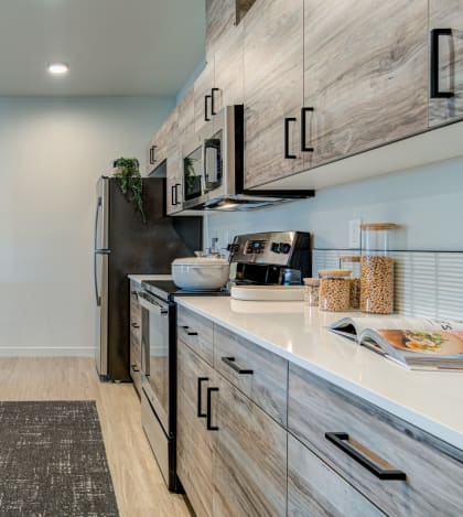 RedPoint Apartments and Townhomes Model Kitchen