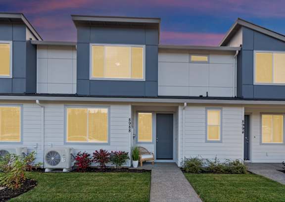 Thrive at Green Mountain Townhomes in Camas, WA Exterior at Dusk