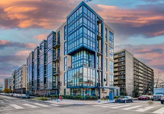 Morning Exterior View at Berkshire 15 in Washington DC