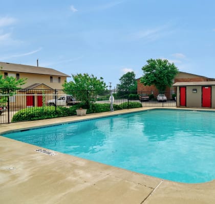the preserve at ballantyne commons pool apartments