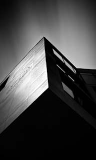 a black and white photo of a building