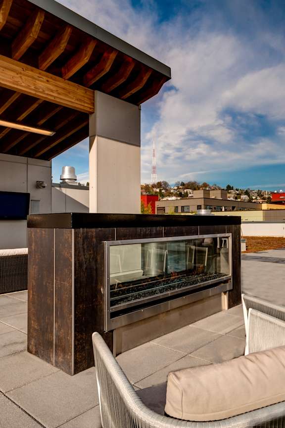 Cumulus SLU Apartments in Seattle, Washington Rooftop Lounge