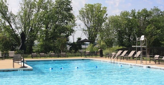 the swimming pool at the resort at governors residence
