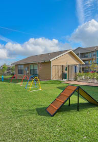 Volar Luxury Apartment Homes Dog Park