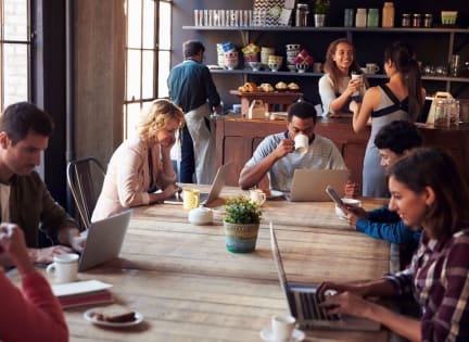 Schmidt Artist Lofts_Lifestyle Image_Coffee Shop