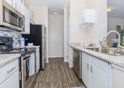 Riverwalk Luxury Apartments in Tucson, Arizona Model Kitchen