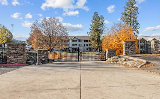 Eagle Rock Apartments in Spokane Valley, Washington Exterior and Gated Entry