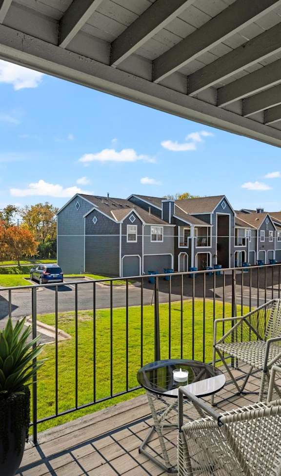 Expansive Balcony