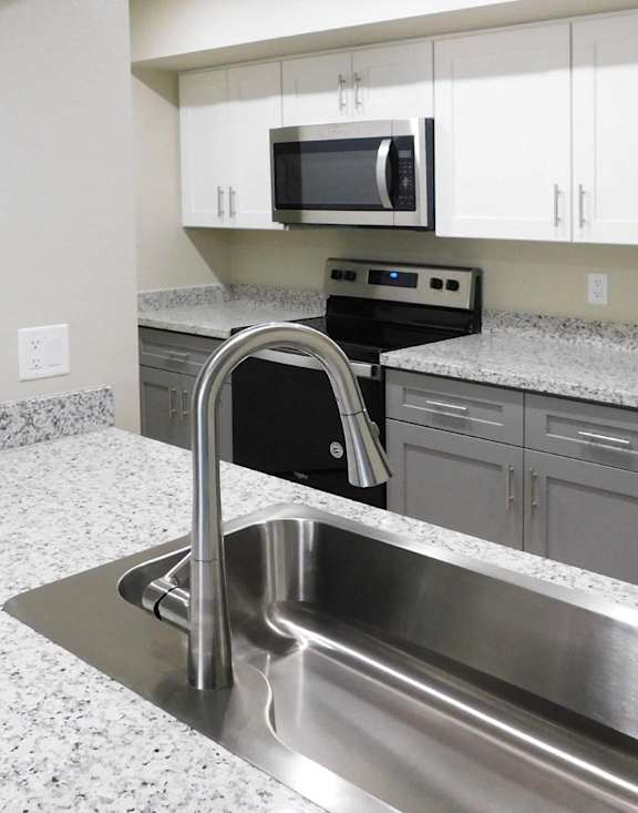 Marquee on 5th Apartments in Tucson, Arizona Kitchen