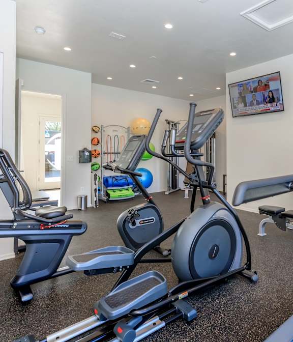 The Hedrick on Mountain Townhome-Style Apartments in Tucson, Arizona Fitness Center