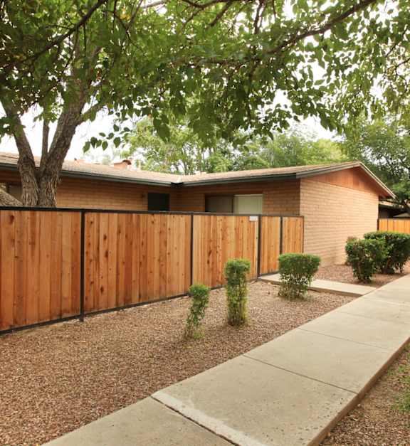 Shannon Park Apartments in Tucson, Arizona Exterior and Private Patios