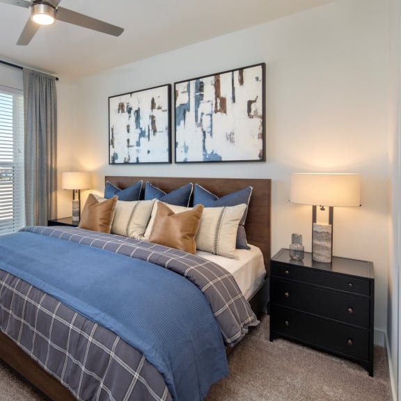 Aura 3Twenty Apartments in McKinney, Texas Model Bedroom