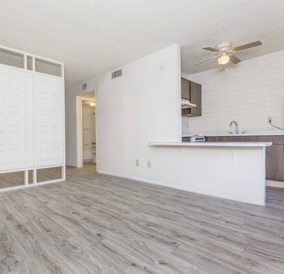 Country Club Terrace Apartments in Tucson, Arizona Living Room and Kitchen