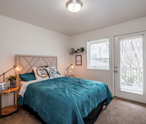 Brentwood Estates in Springfield, Oregon Model Bedroom with Private Patio