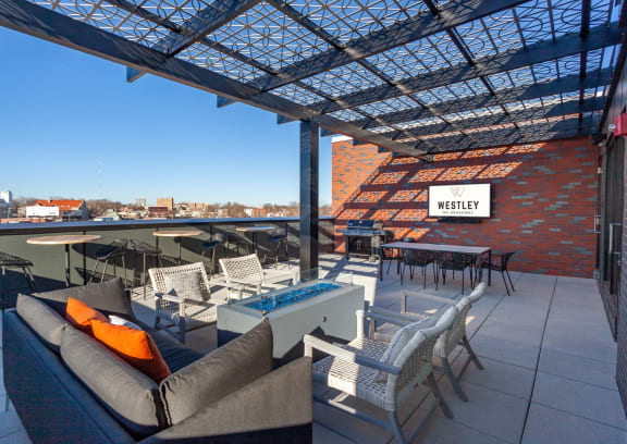 Westley on Broadway in Kansas City, Missouri Rooftop Patio with BBQ and Beautiful Views