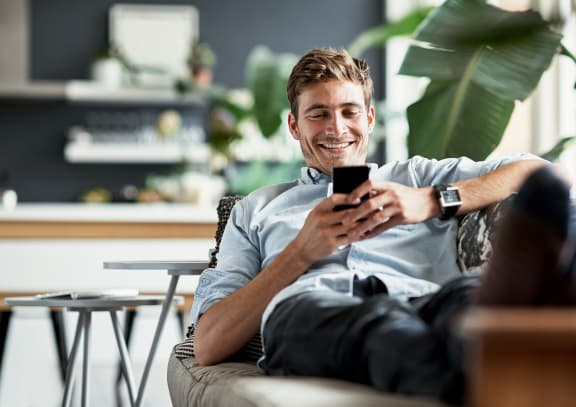 guy-sofa-phone-