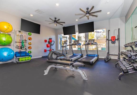 Port Royale Luxury Apartment Homes in Tucson, Arizona Fitness Center
