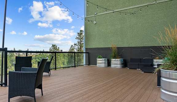 The Broadmoor Apartments in Spokane, Washington Patio with Seating
