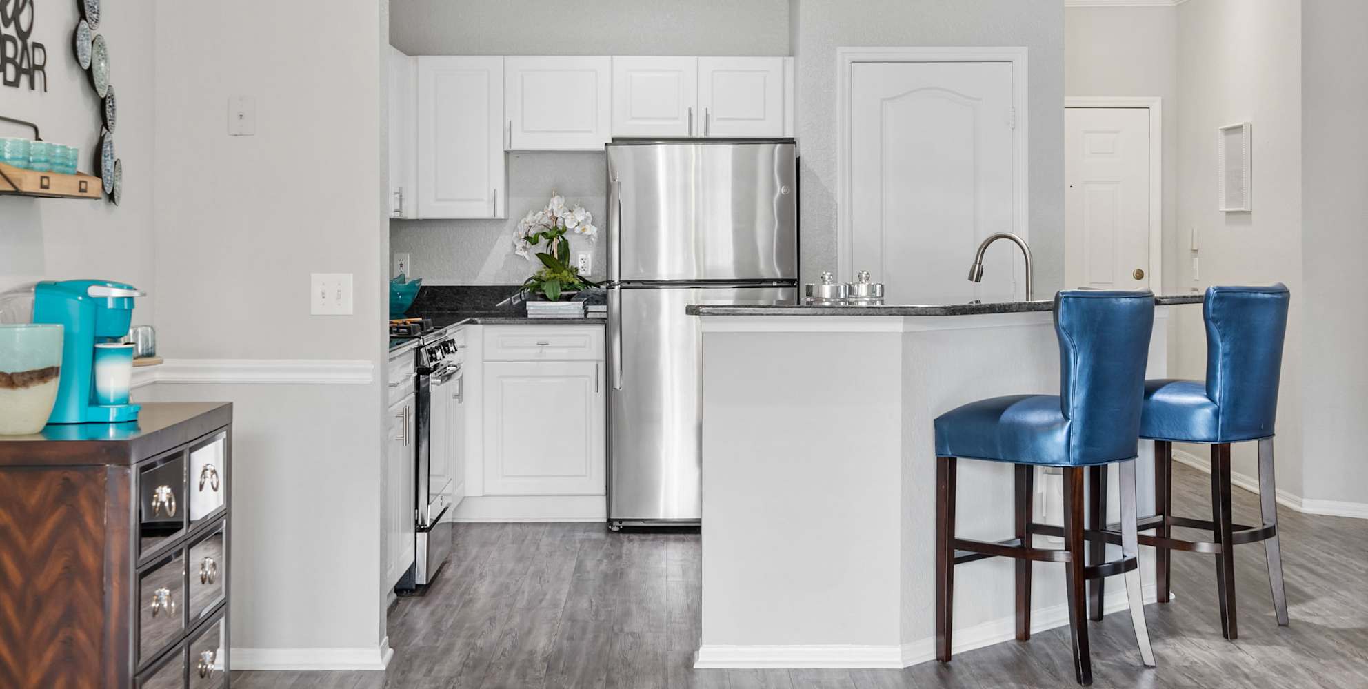 The Grand Reserve at Tampa Palms Apartments 8 of 12