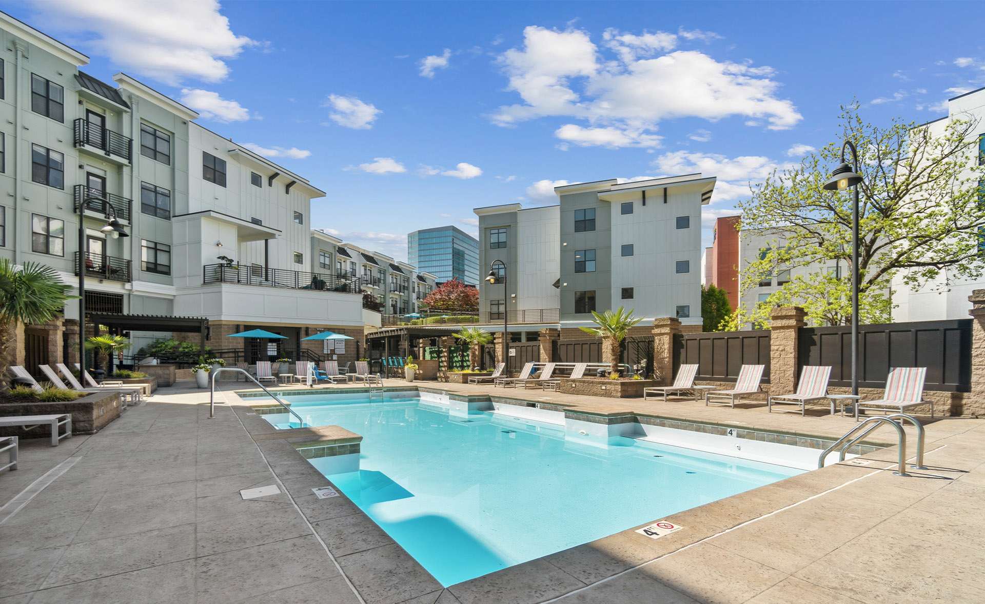 Pool at Park and Kingston (1 of 8)