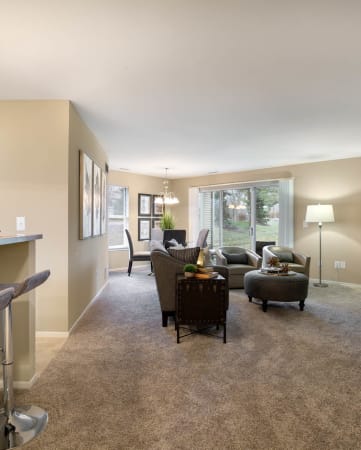Kitchen And Living Area at Amberly Apartments, West Bloomfield, 48322
