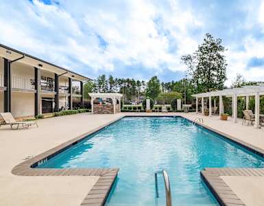 the swimming pool at the preserve apartments