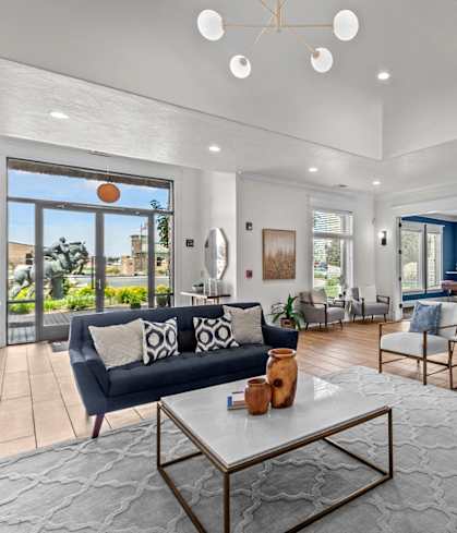 The Crossings at Chapel Hill Apartments in Pasco, Washington Clubhouse Lounge