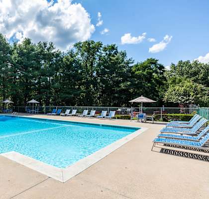 Refreshing Pool With Large Sundeck And Wi-Fi at Heritage at the River, Manchester, 03102