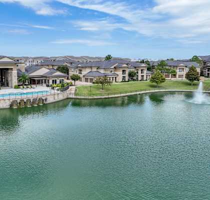 lakeside apartments at The Falls at Copper Lake Houston apartments for rent