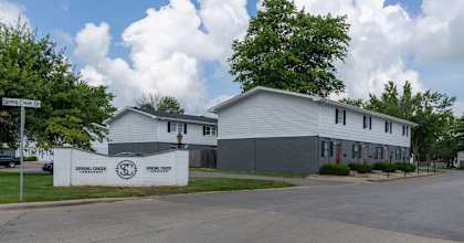 Garages at Spring Creek Townhomes, Springfield, 62702