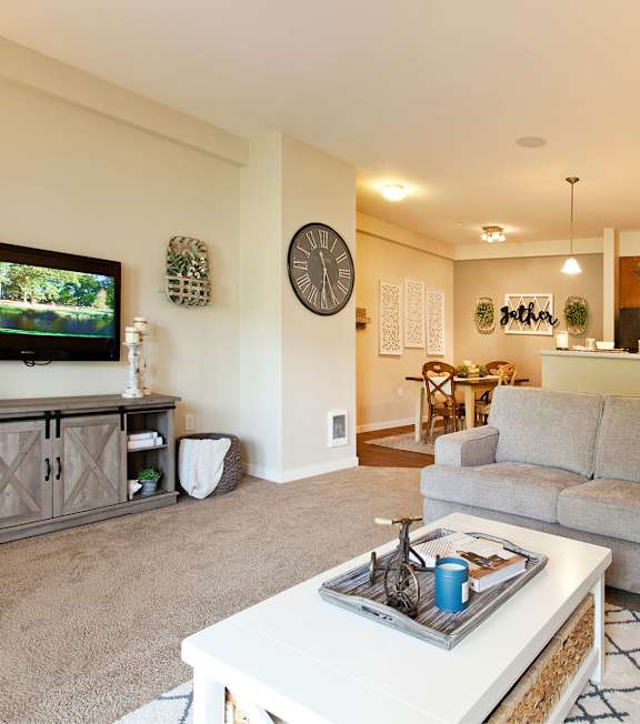 Pine Valley Ranch Apartments Living Room and Kitchen