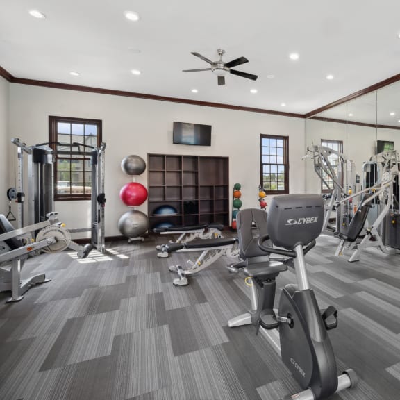 fitness center at Red Hawk Ranch apartments