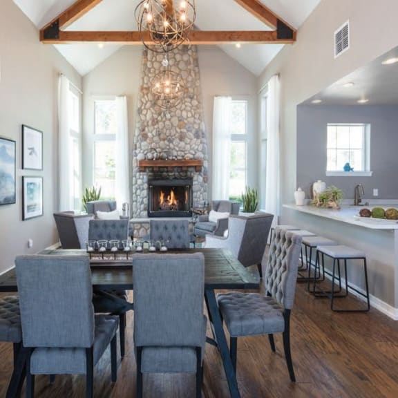 common area fireplace at Echo Ridge Apartments in Snoqualmie 98065