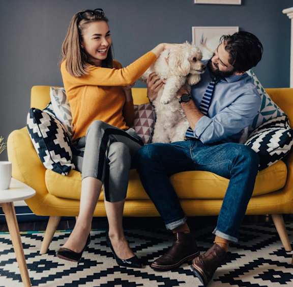 Lincoln Property Company Family With Pet